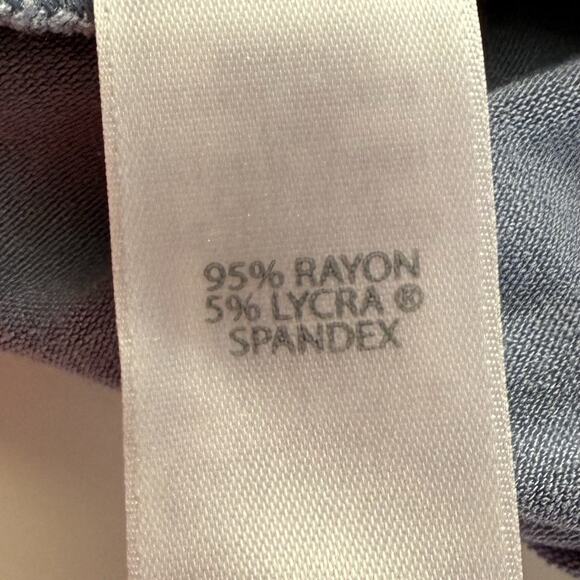 J. Jill Top Large Blue Floral Wearever Collection Pleated Back Tunic Lagenlook - Picture 6 of 7